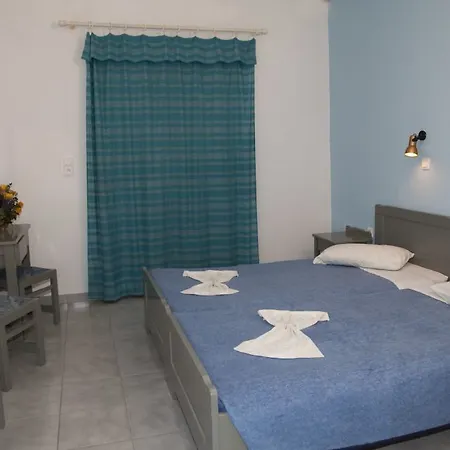 Отель Blue Jay 2*